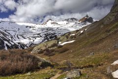 Scenic_CO_Ice-Lake_20260527_2095-2097_16x9